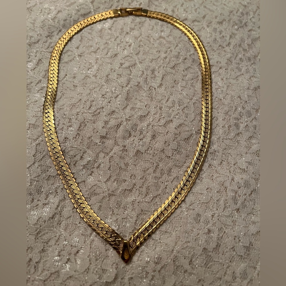 Napier/vintage gold necklace, 14”
